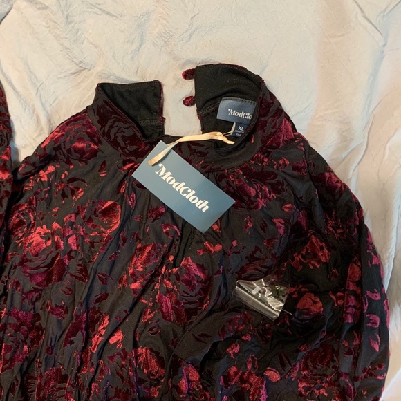 NWT ModCloth Burgundy Very Visionary Mock Dress - Picture 3 of 3